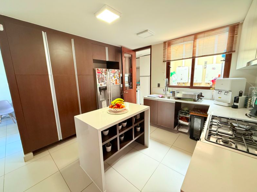 CASA EN PIE ANDINO/LOS LITRES