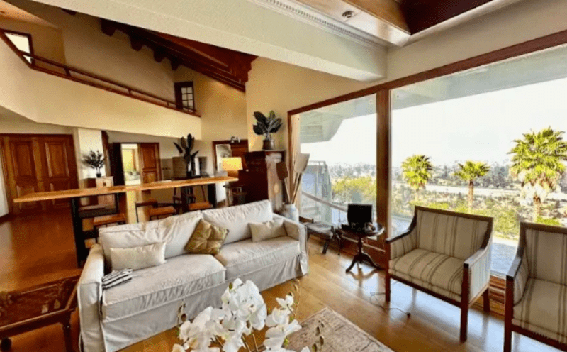 Exclusiva Casa En Santa María Manquehue
