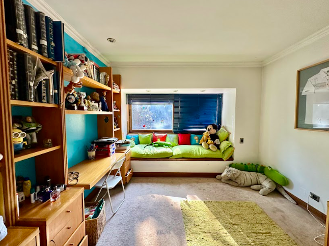 EStupenda casa cercana a Santiago College