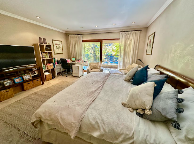 EStupenda casa cercana a Santiago College