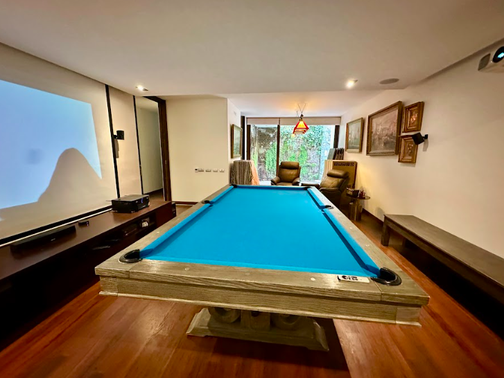 Casa Mediterránea Muy Moderna, En Los Trapenses