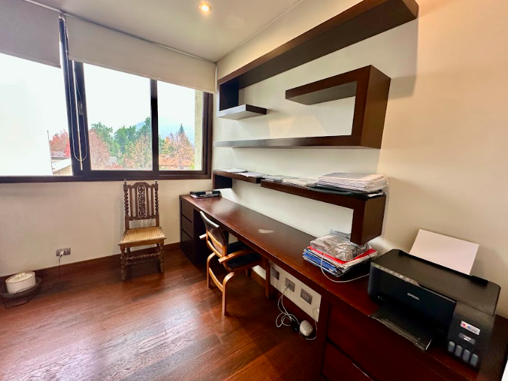 Casa Mediterránea Muy Moderna, En Los Trapenses