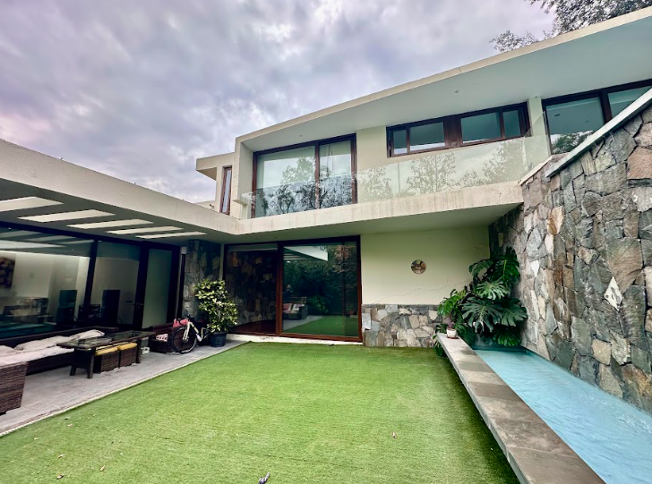 Casa Mediterránea Muy Moderna, En Los Trapenses