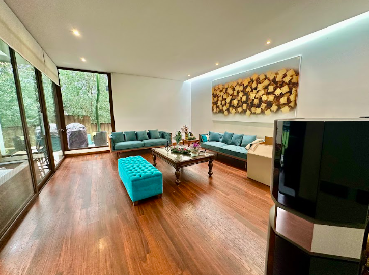 Casa Mediterránea Muy Moderna, En Los Trapenses