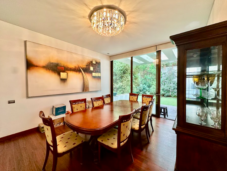 Casa Mediterránea Muy Moderna, En Los Trapenses