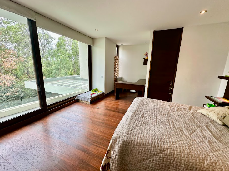 Casa Mediterránea Muy Moderna, En Los Trapenses