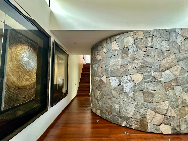 Casa Mediterránea Muy Moderna, En Los Trapenses