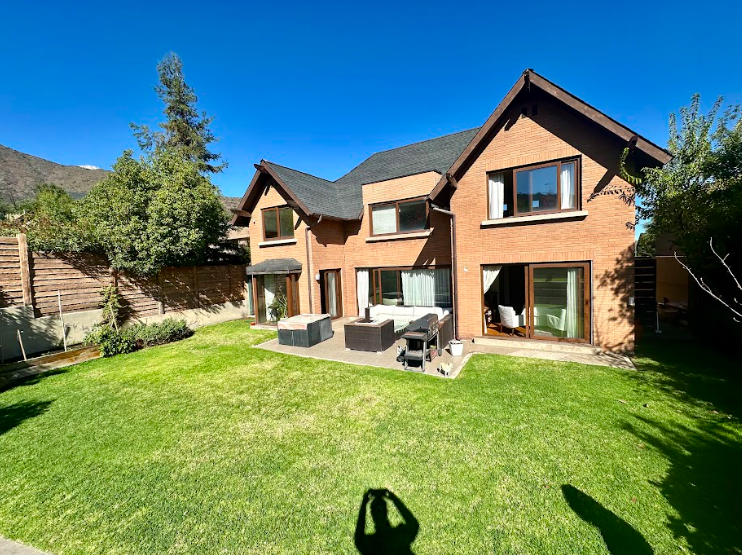 Casa Condominio Vista Norte Despejada