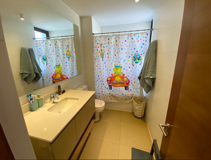 Estupenda Casa Mediterránea En Exclusivo Condominio