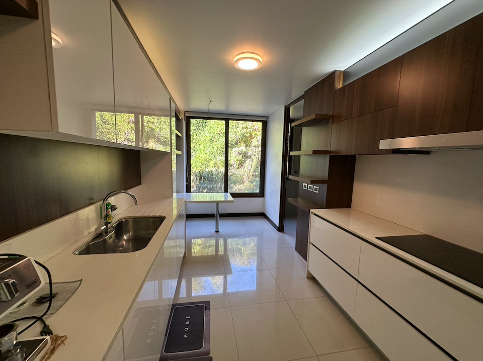 Departamento con jardín y  Vista Espectular en Locurro Vitacura