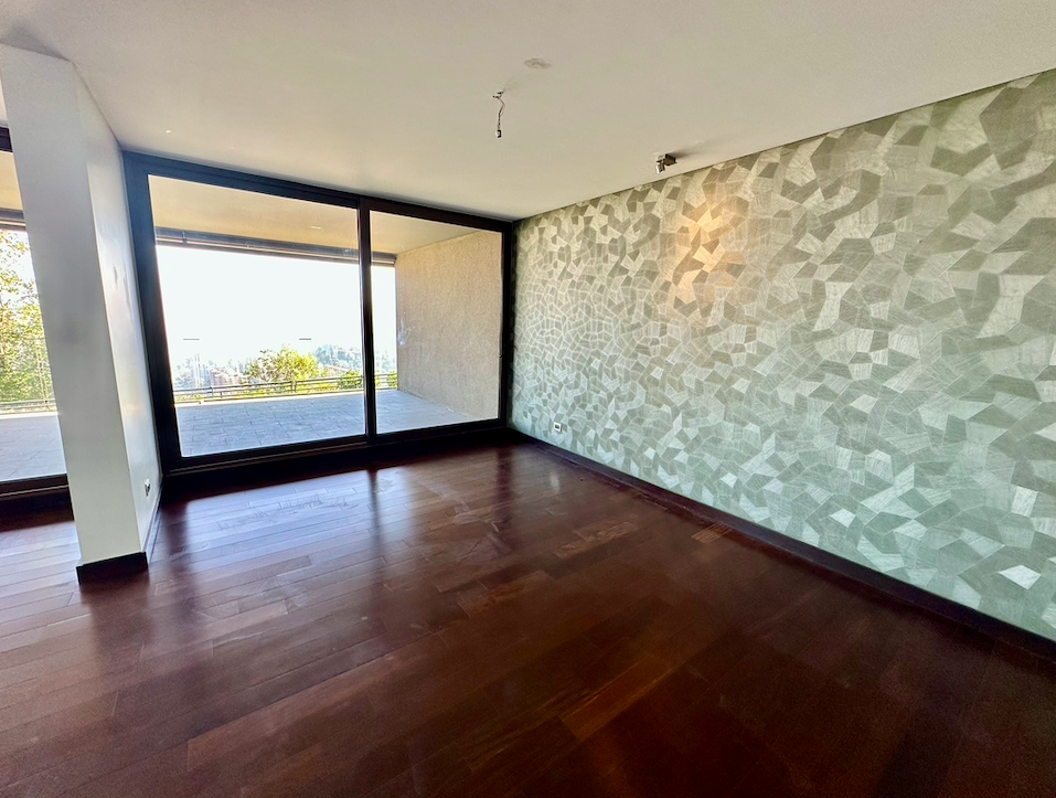 Departamento con jardín y  Vista Espectular en Locurro Vitacura