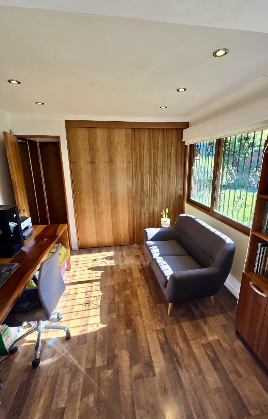 Preciosa Casa Completamente Remodelada En La Reina