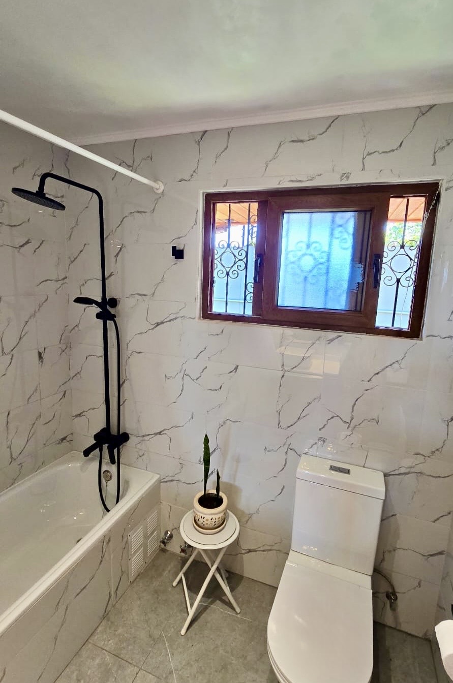 Preciosa Casa Completamente Remodelada En La Reina