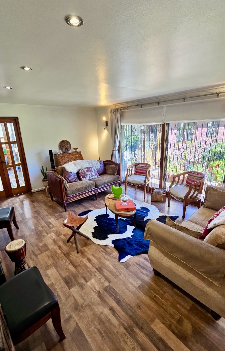 Preciosa Casa Completamente Remodelada En La Reina