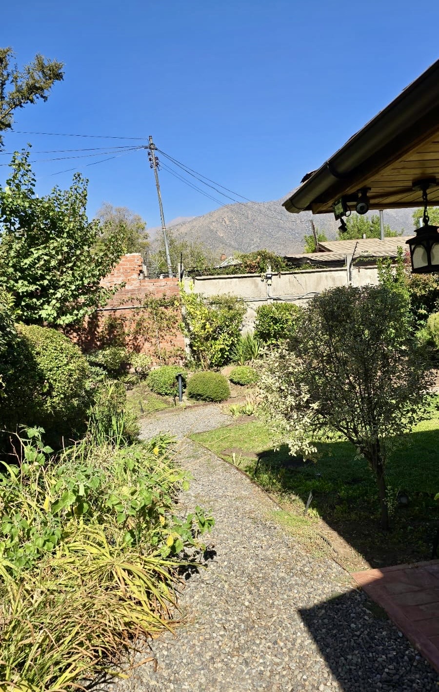 Preciosa Casa Completamente Remodelada En La Reina