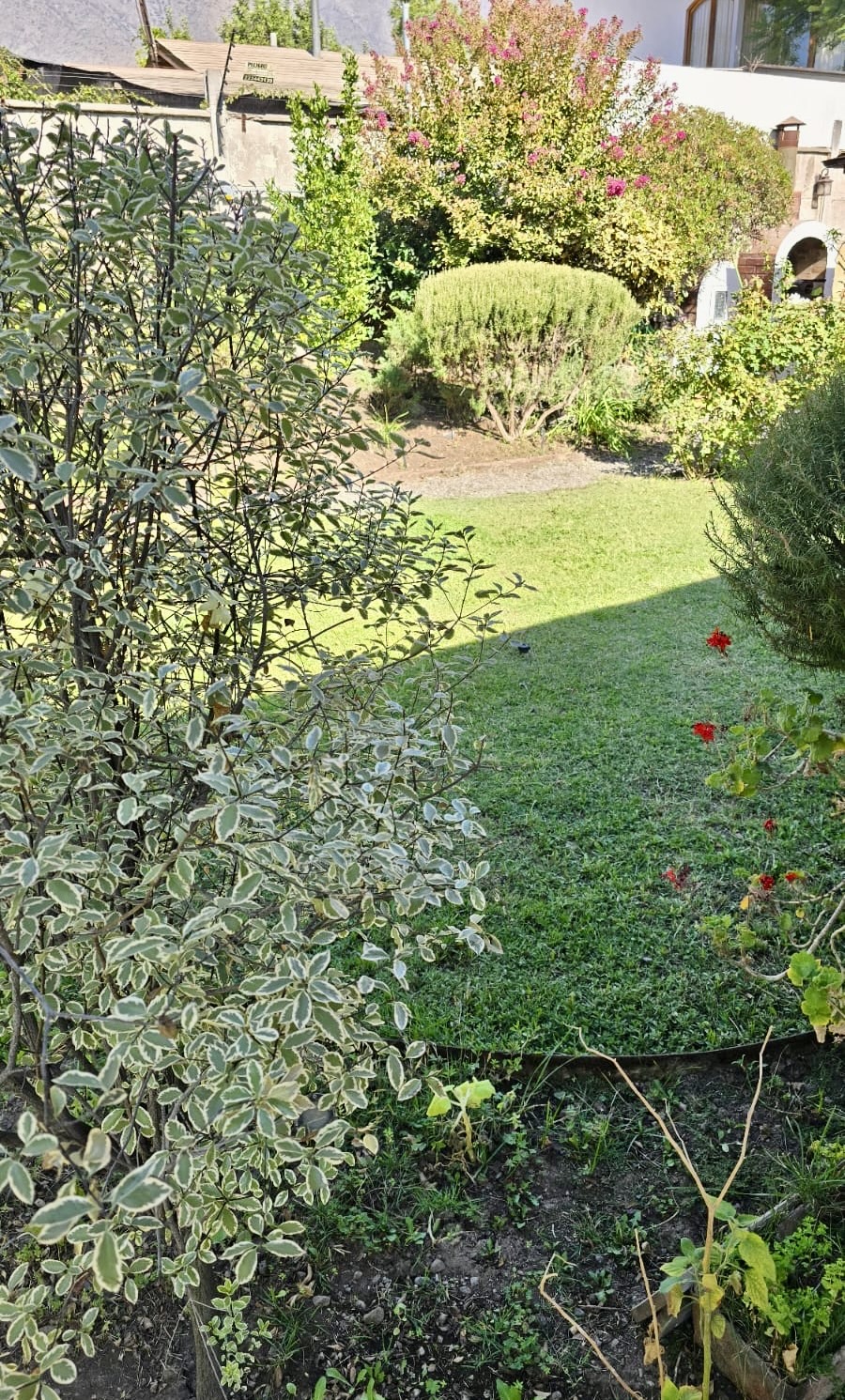 Preciosa Casa Completamente Remodelada En La Reina