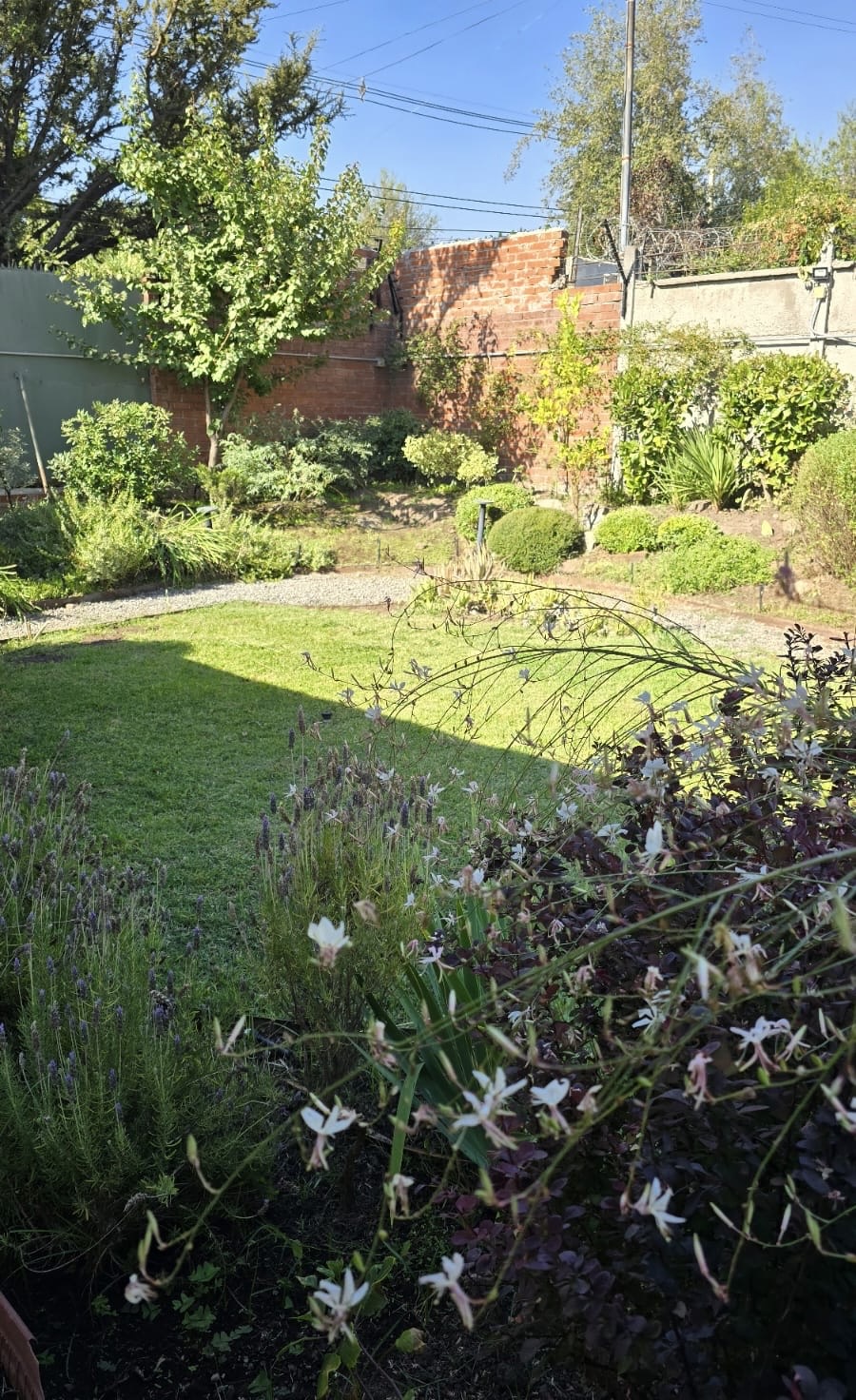 Preciosa Casa Completamente Remodelada En La Reina