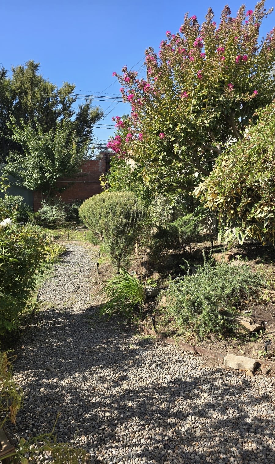 Preciosa Casa Completamente Remodelada En La Reina