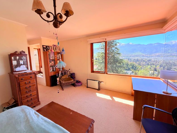 Espectacular Casa Con Hermosa Vista, Cercano A Los Trapenses