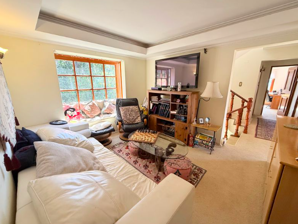 Espectacular Casa Con Hermosa Vista, Cercano A Los Trapenses