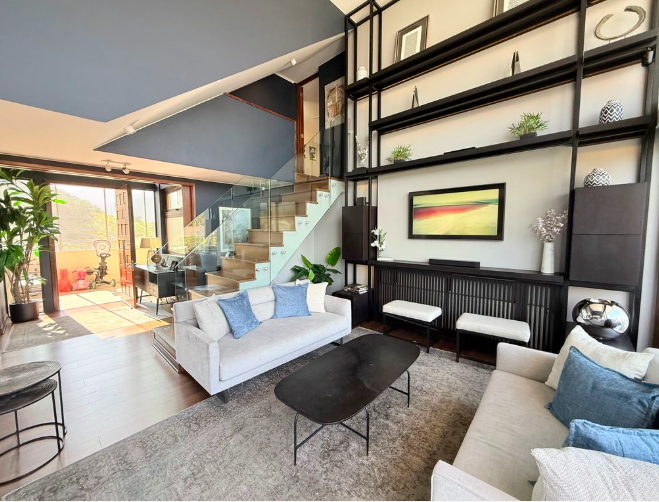 Espectacular Triplex con azotea, Cercano A Los Trapenses.