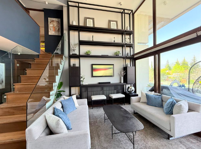 Espectacular Triplex con azotea, Cercano A Los Trapenses.