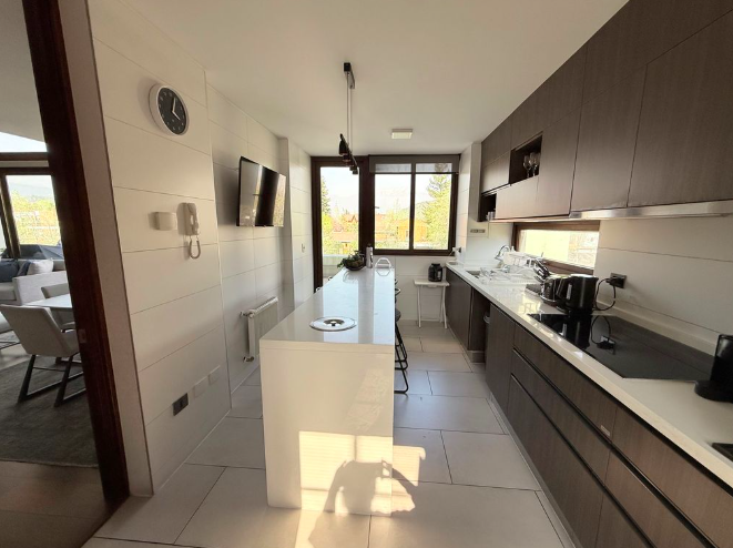 Espectacular Triplex con azotea, Cercano A Los Trapenses.