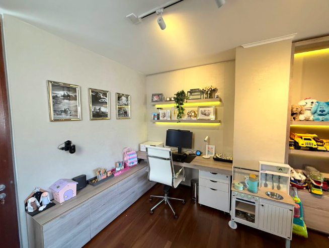 Espectacular Triplex con azotea, Cercano A Los Trapenses.