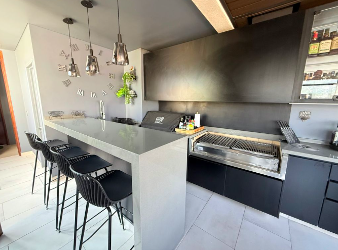 Espectacular Triplex con azotea, Cercano A Los Trapenses.