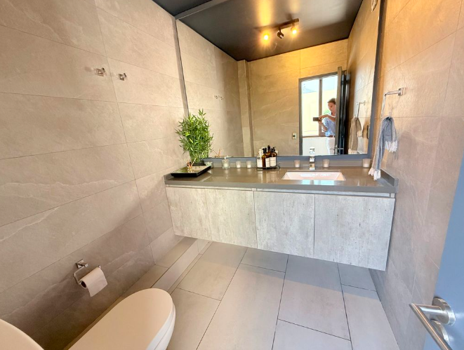 Espectacular Triplex con azotea, Cercano A Los Trapenses.