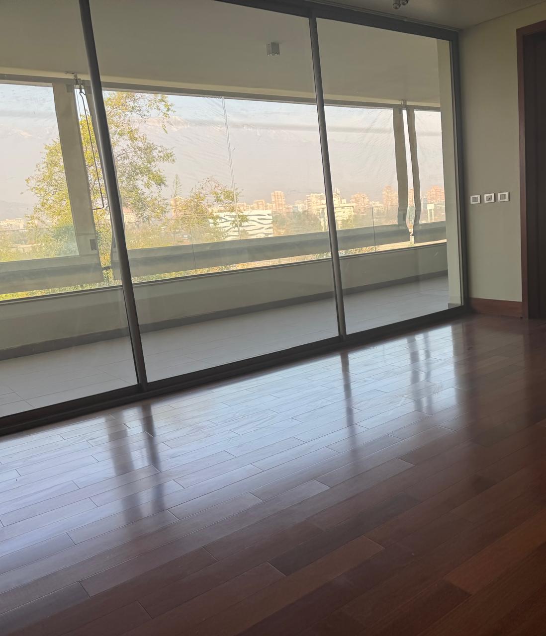 Espectacular Penthouse Sector Sport Frances