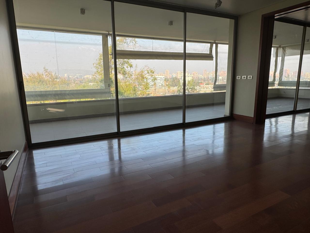 Espectacular Penthouse Sector Sport Frances