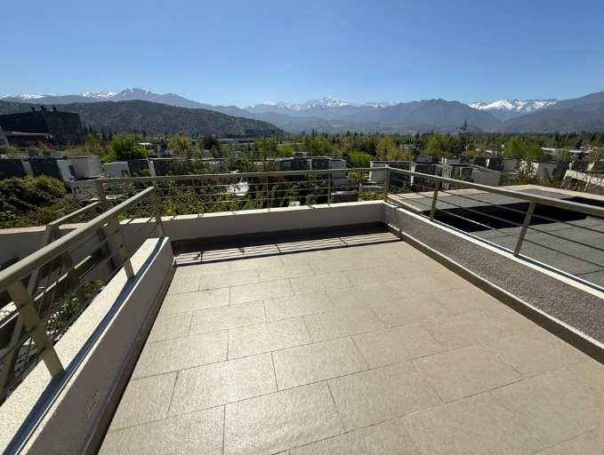 Casa En Arriendo En Los Trapenses EN EXCLUSIVO CONDOMINIO