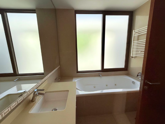 Casa En Arriendo En Los Trapenses EN EXCLUSIVO CONDOMINIO