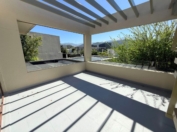 Casa En Arriendo En Los Trapenses EN EXCLUSIVO CONDOMINIO