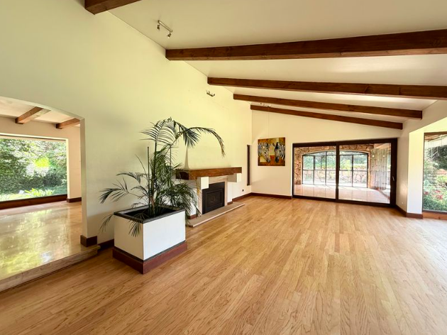 Casa en Venta – arriendo En Club De Golf Lomas De La Dehesa