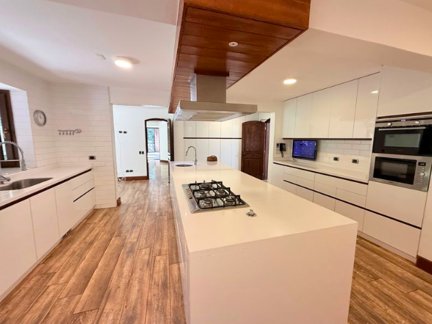 Casa en Venta – arriendo En Club De Golf Lomas De La Dehesa