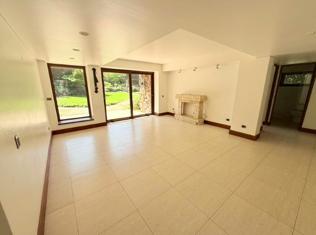 Casa en Venta – arriendo En Club De Golf Lomas De La Dehesa