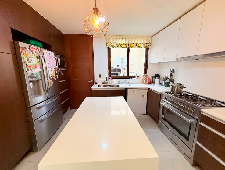 Casa Casi Nueva En Condominio En Los Litres,