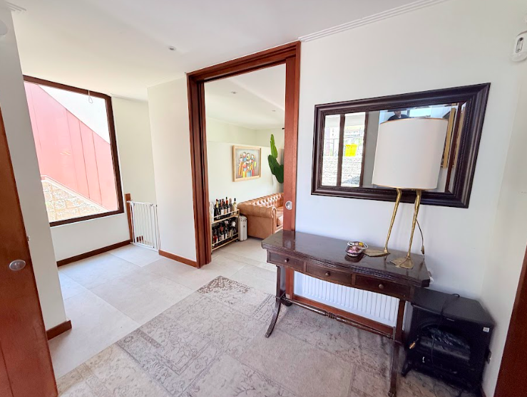 Casa Casi Nueva En Condominio En Los Litres,