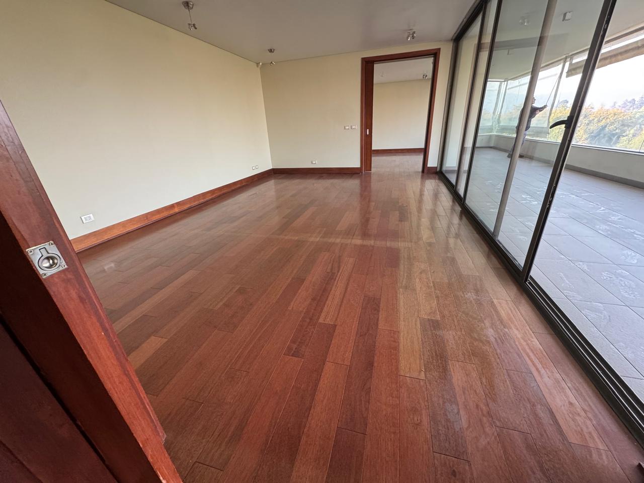 Espectacular Penthouse Sector Sport Frances