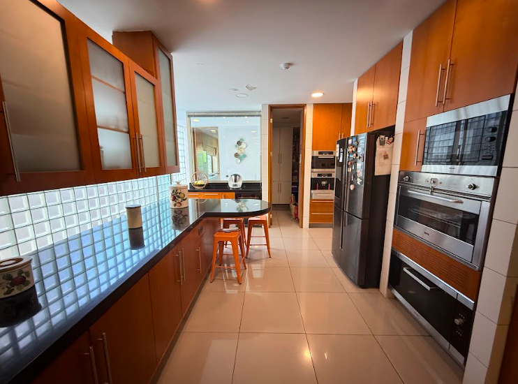 Exclusivo Departamento En Valle Escondido