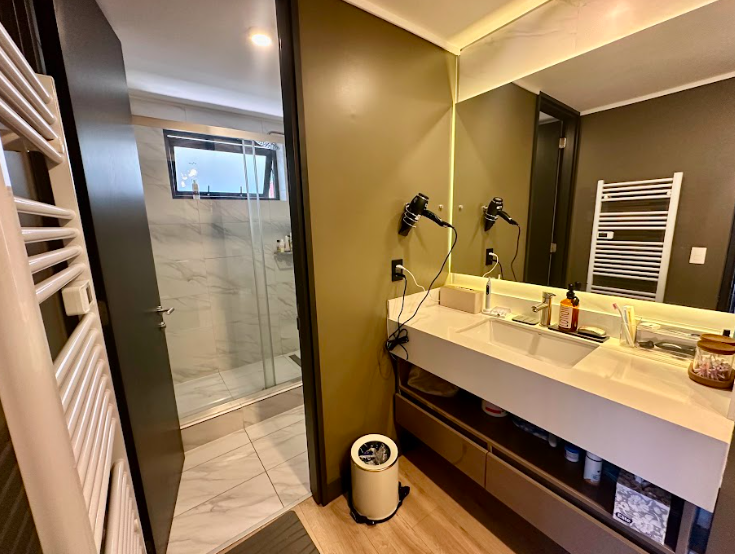 Estupendo Depto. Duplex Con Roostop Equipado En Vitacura