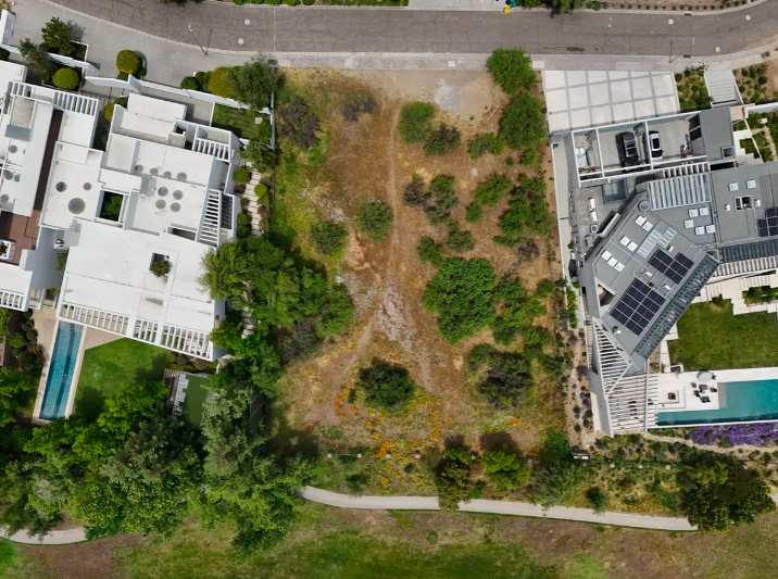 Terreno En Primera Linea En Valle Escondido