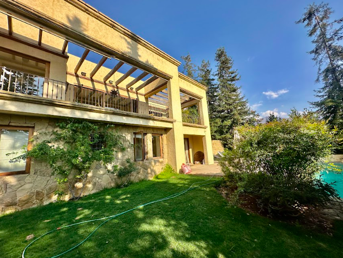 CASA VENTA – ARRIENDO I VALLE ESCONDIDO