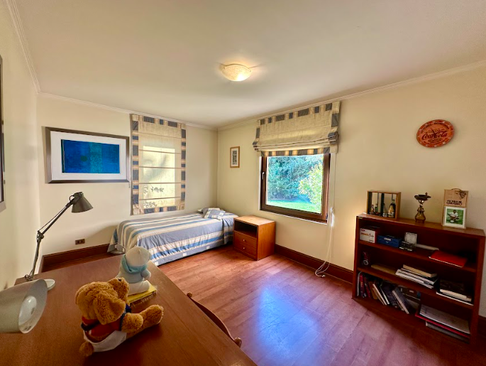 CASA VENTA – ARRIENDO I VALLE ESCONDIDO