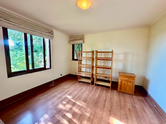 CASA VENTA – ARRIENDO I VALLE ESCONDIDO