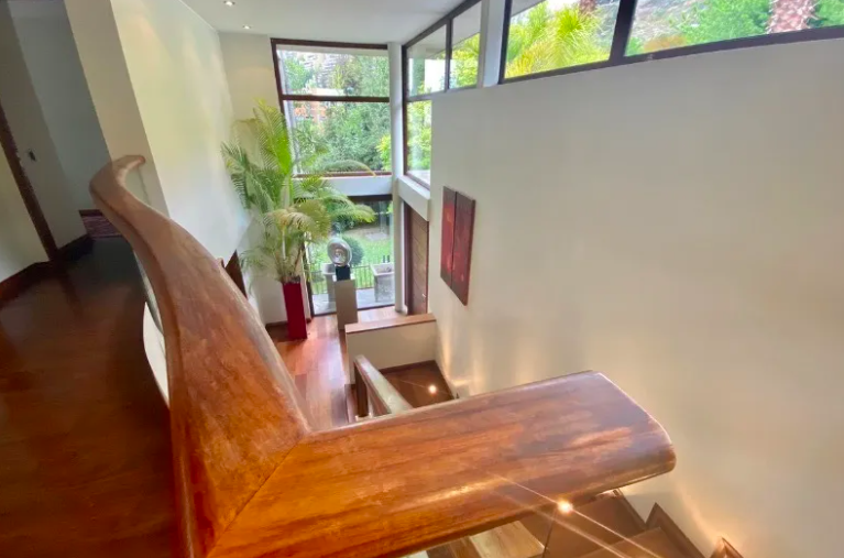 CASA MEDITERRANEA CERCANA A MANQUEHUE ORIENTE – LA DEHESA