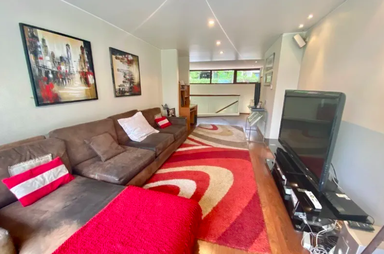 CASA MEDITERRANEA CERCANA A MANQUEHUE ORIENTE – LA DEHESA