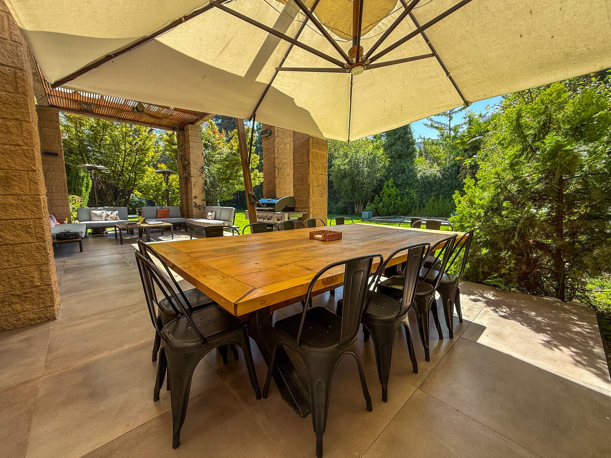 Espectacular Casa En Arriendo – La Dehesa I Las Pataguas